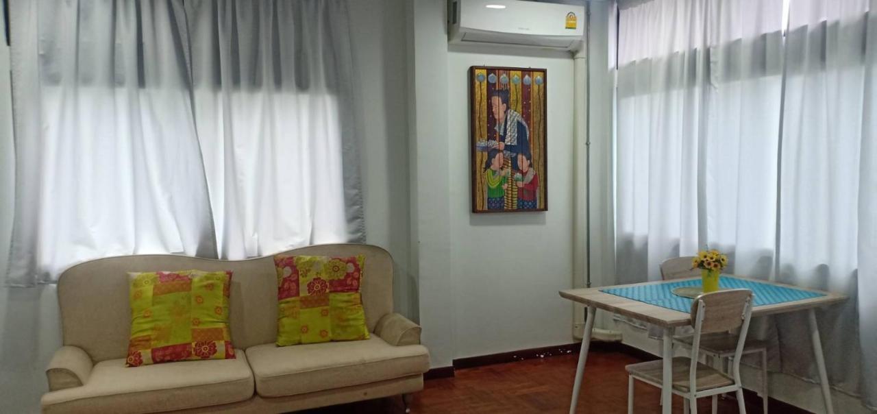 Sriyanar Place Bangkok Dış mekan fotoğraf